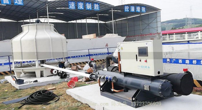 德爾制冷冷水機(jī)用于混凝土冷卻